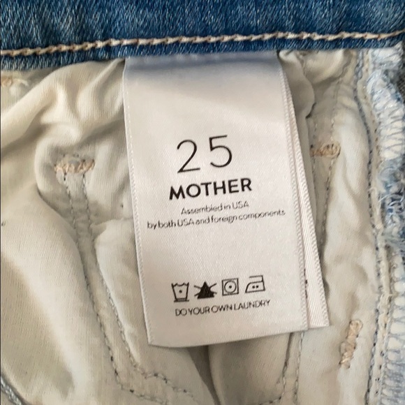 COPY - MOTHER Insider Crop Step Fray Jeans - Picture 9 of 12